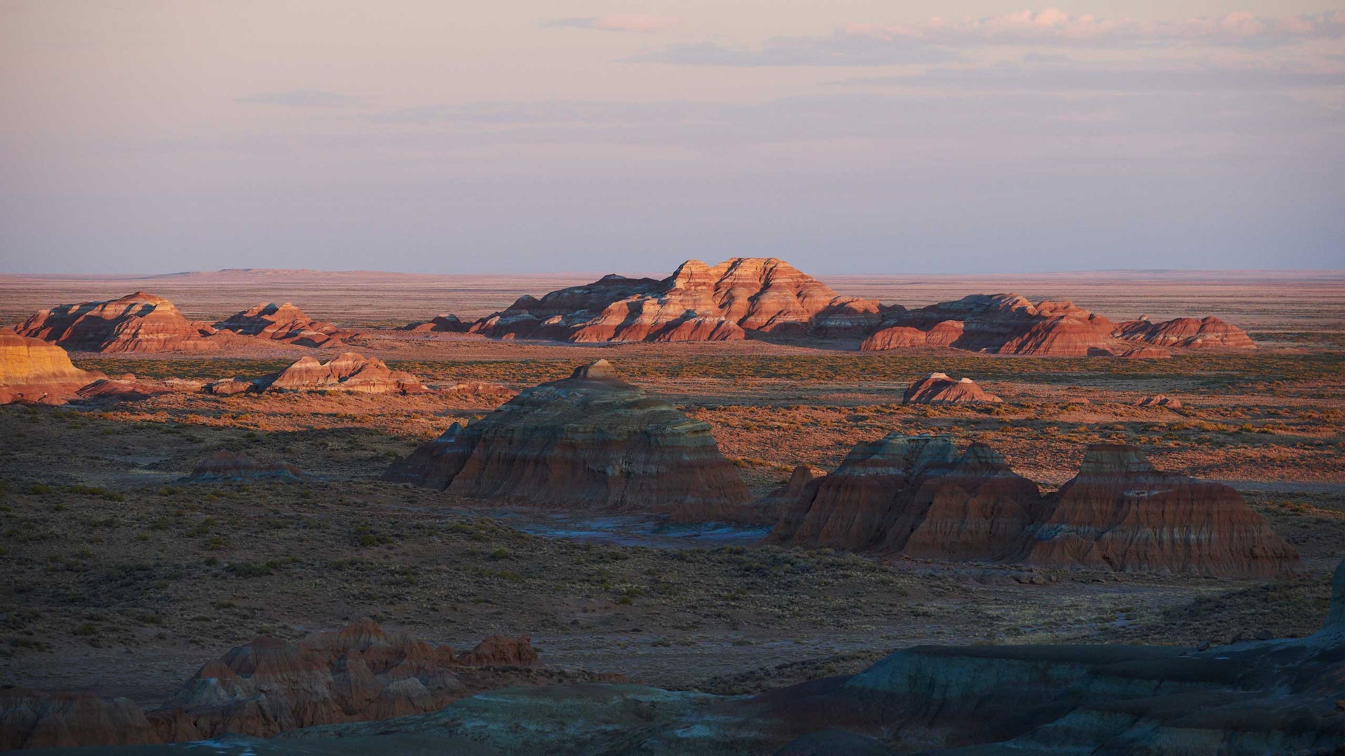 Watch 'Unfenced'