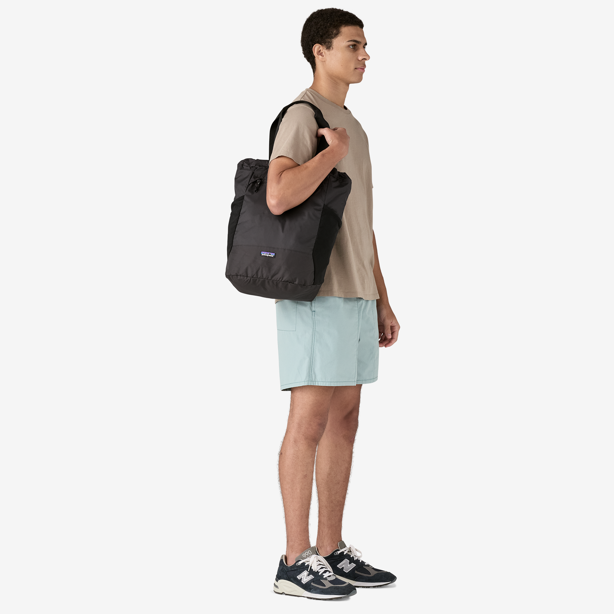 Patagonia Terravia Tote Pack 24L黒 Terravia Tote Pack 24L - Patagonia New Zealand
